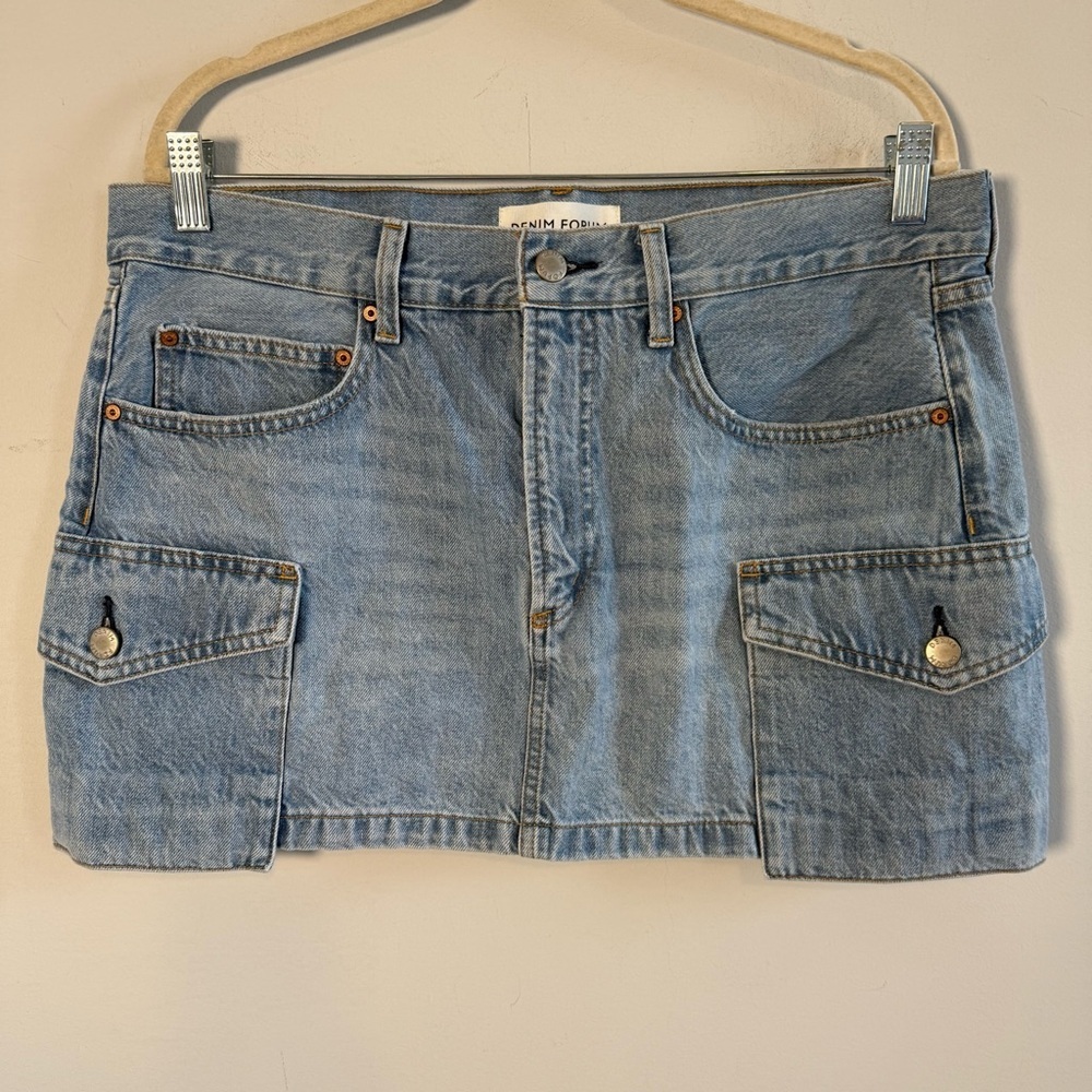 Denim Forum Aritzia Light Blue Denim Skirt, Size 31